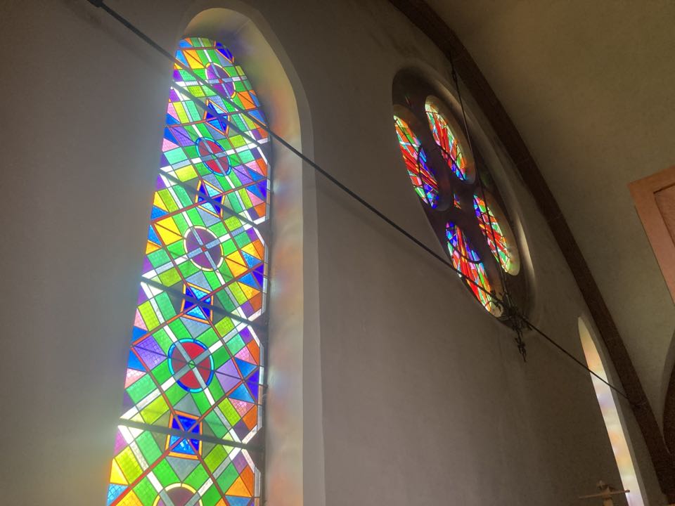 Vitraux arrière de l'orgue